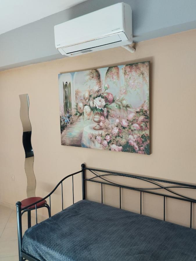 Cozy Apartment In Thessaloníki Exteriör bild